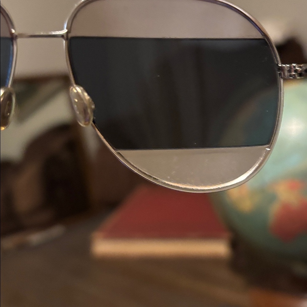 New Authentic Dior Unisex Palladium/Blue & Case🕶️ - Picture 5 of 9
